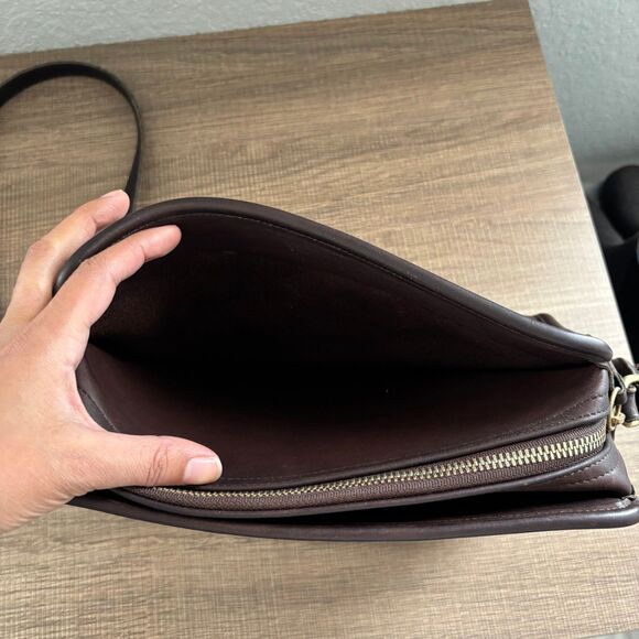 Vintage Coach Sutton Crossbody Bag 9814 - Picture 7 of 12